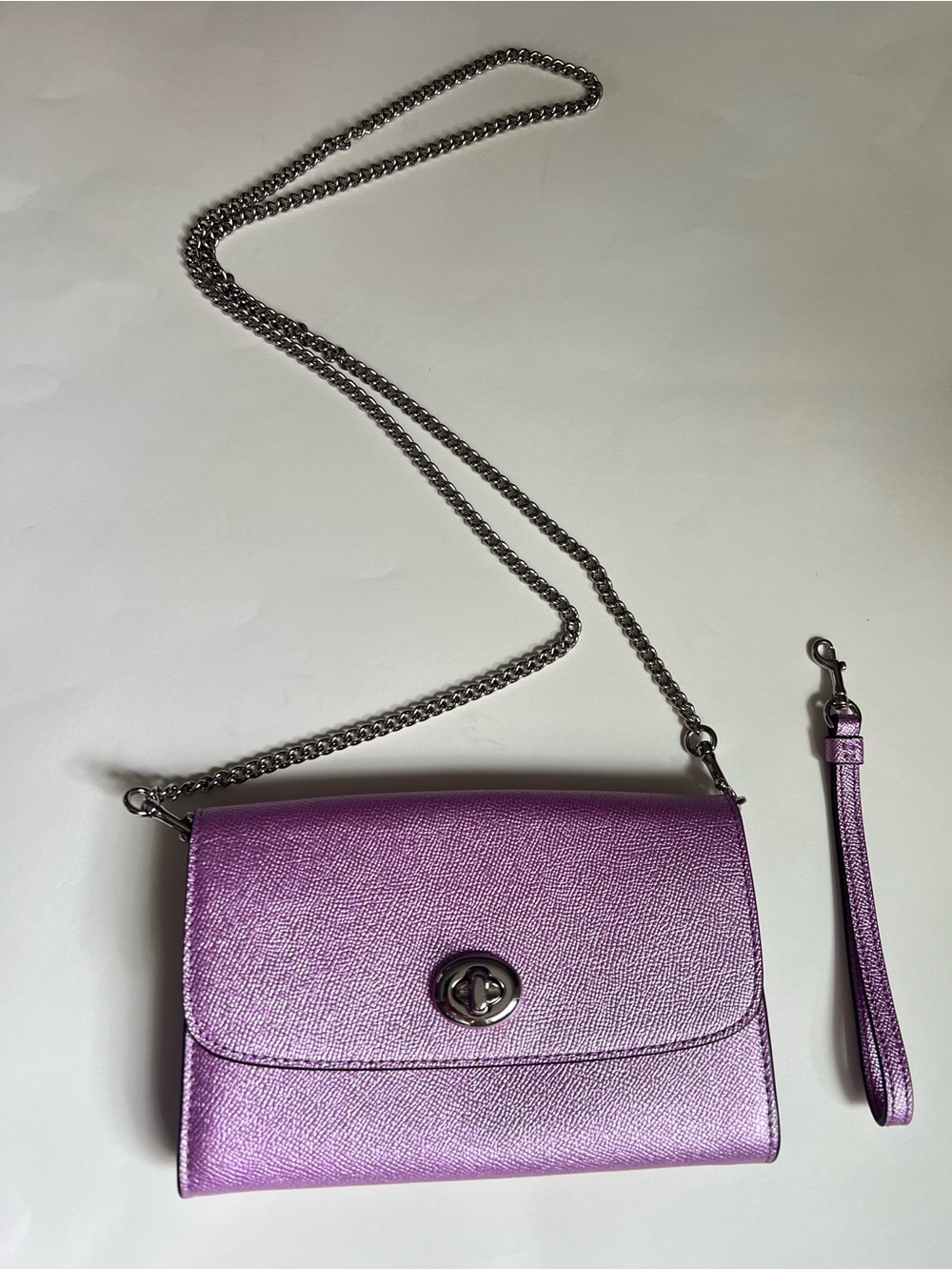 Coach Metallic Purple Lavender Crossbody Wallet Chain Strap Wristlet Leather